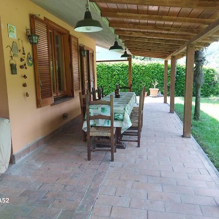 Al Lago Nel Verde Apartment Пиедилуко Екстериор снимка